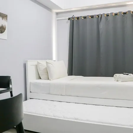 Comfy Studio Apartment At Grand Asia Afrika By Travelio